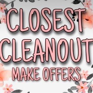Closet clean out make offers I will accept 💗💗